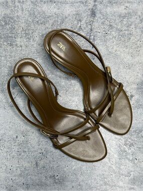 Zara Strappy Heels with Metal Detail 39